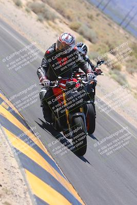 media/Sep-25-2023-Moto Forza (Mon) [[81ffa65e0a]]/B-C Group/Session 3 (Turn 16 Inside)/